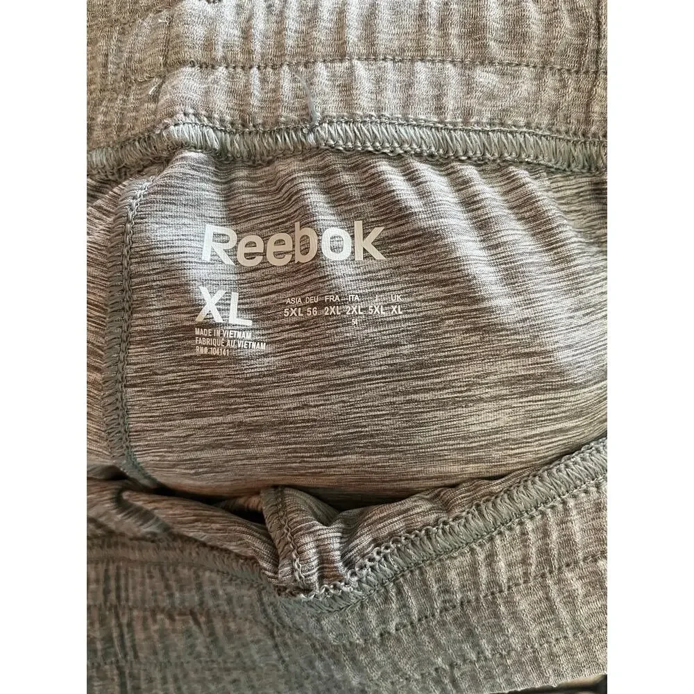 Reebok | NWT Men's Tapered Fit Gray Jersey Jogger Pants